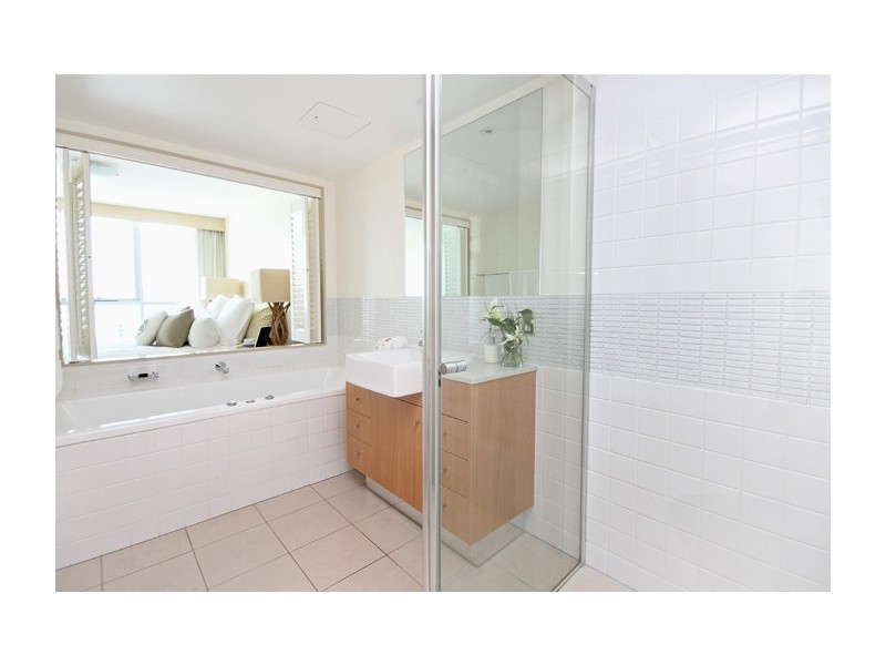 1002/7 M1, Duporth Avenue, Maroochydore QLD 4558