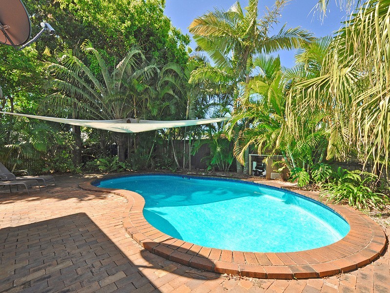 6 Yilleen Court, Mooloolaba QLD 4557