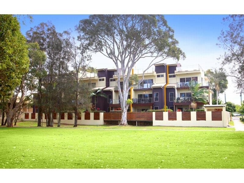 2/3 Park Beach, Bradman Avenue, Maroochydore QLD 4558