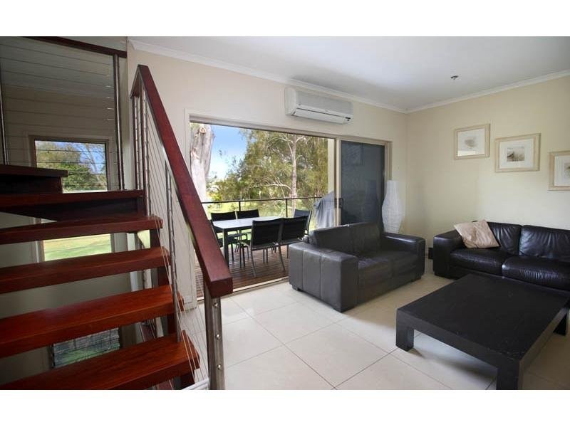 2/3 Park Beach, Bradman Avenue, Maroochydore QLD 4558