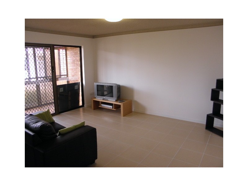 2/16-18 Merinda Lodge, Douglas Street, Mooloolaba QLD 4557