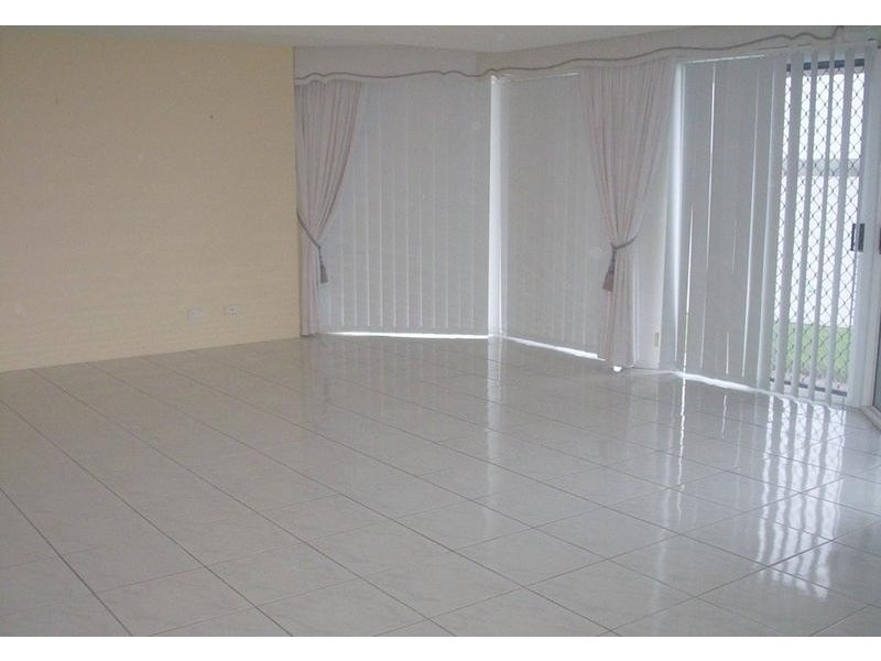 2/140 ‘Edgewater’ Duporth Avenue, Maroochydore QLD 4558