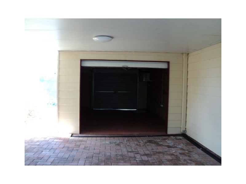 16 Elkhorn Street, Kuluin QLD 4558