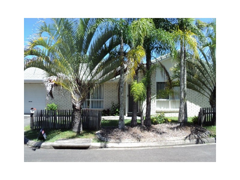5 Blackwood Street, Maroochydore QLD 4558