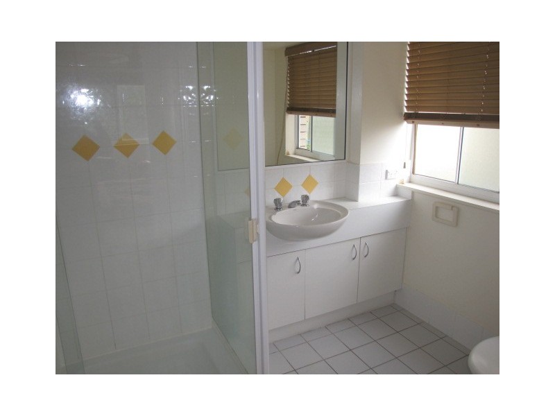 2/16 Points North, Picnic Point Esplanade, Maroochydore QLD 4558