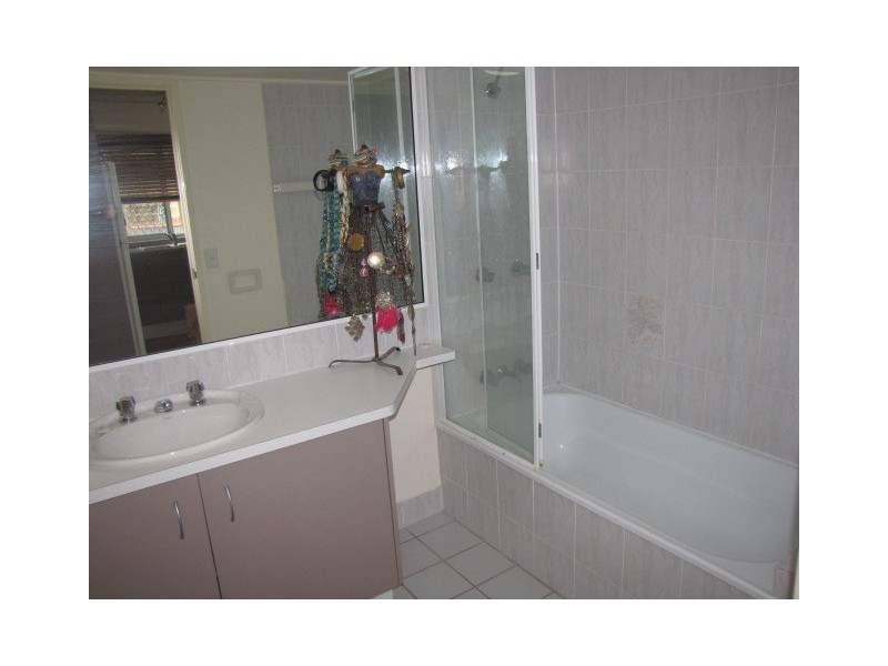 2/16 Points North, Picnic Point Esplanade, Maroochydore QLD 4558