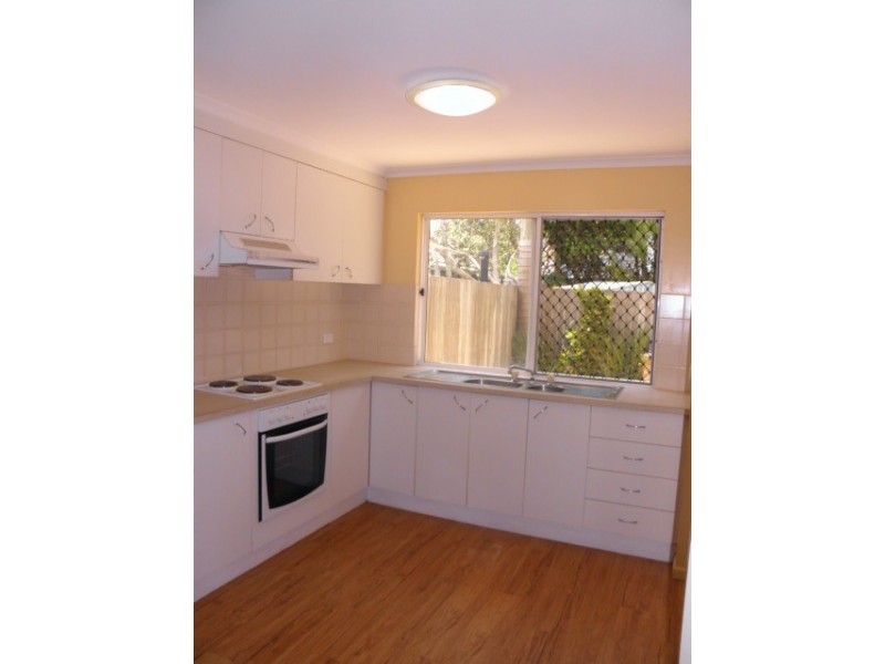 2/4-6 ‘Marlyn Court Tamarindus Street, Marcoola QLD 4564