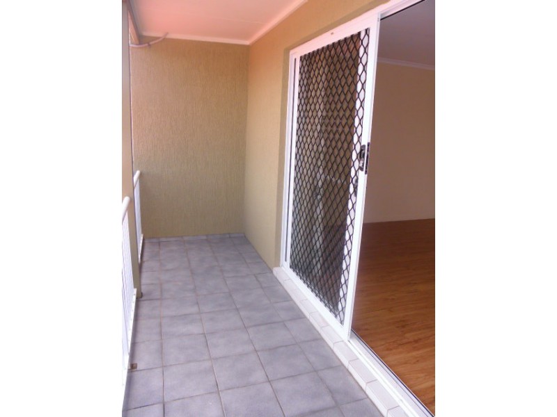 2/4-6 ‘Marlyn Court Tamarindus Street, Marcoola QLD 4564