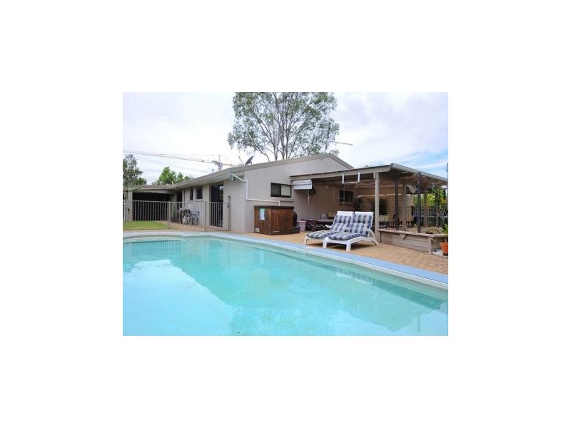 2 Waterbird Street, Maroochydore QLD 4558