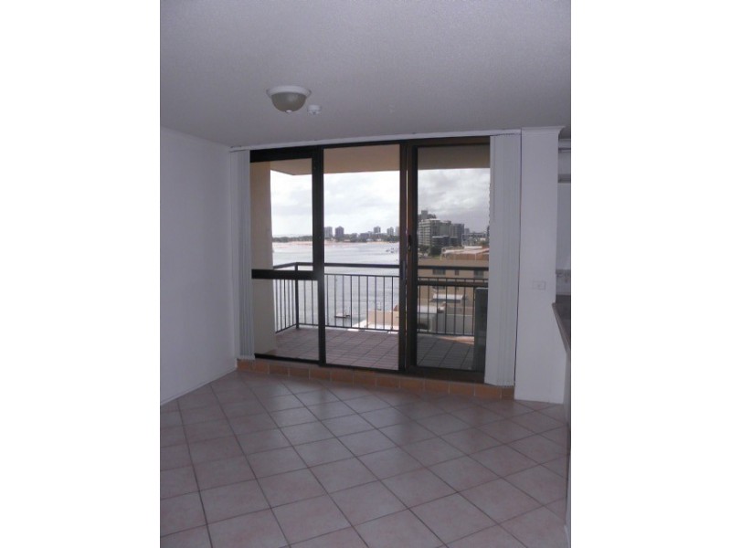 61/150 ‘Banyandah Towers’ Duporth Avenue, Maroochydore QLD 4558