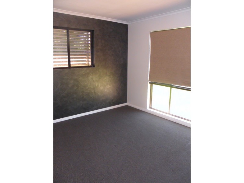 345 Main Road, Kuluin QLD 4558