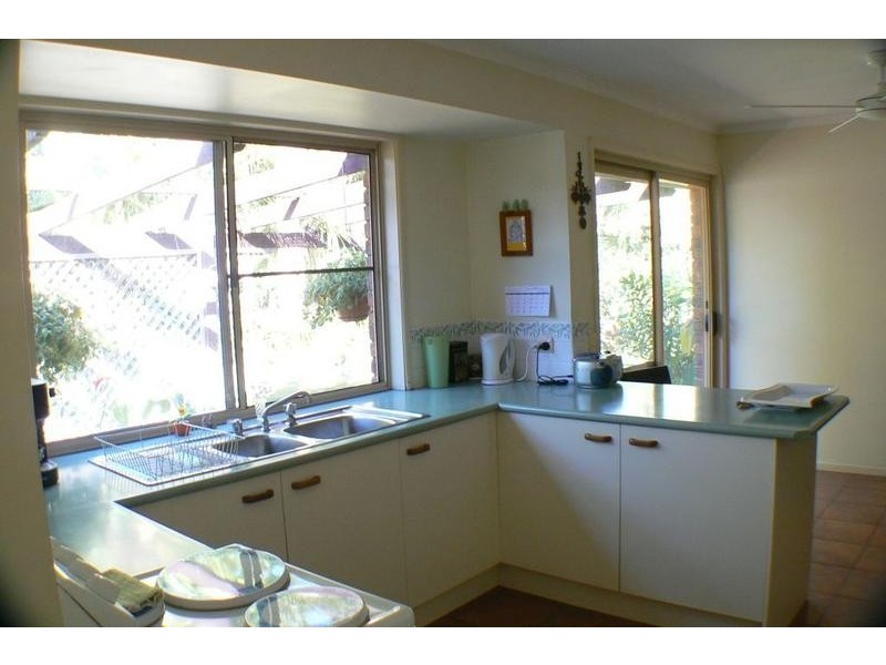 41 Pandanus Street, Mudjimba QLD 4564