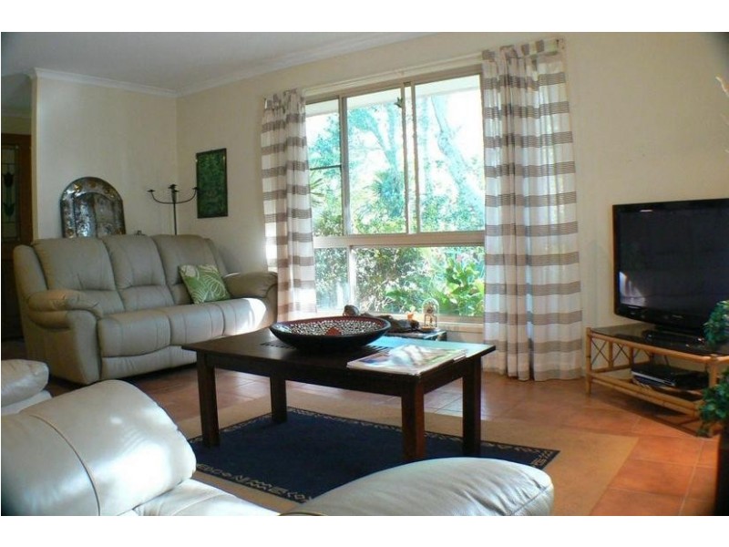 41 Pandanus Street, Mudjimba QLD 4564