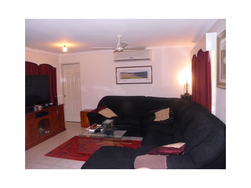 41 Martins Drive, Kuluin QLD 4558