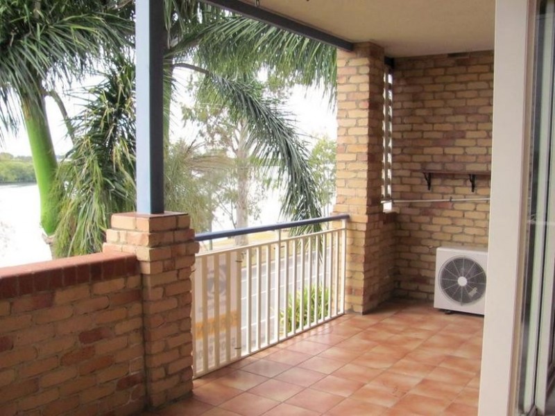 7/289 Pelican Quays, Bradman Avenue, Maroochydore QLD 4558