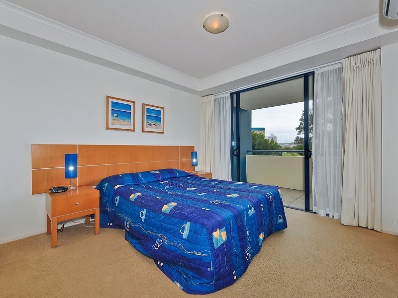 225/10 Lagoons at Seaforth, Okinja Road, Alexandra Headland QLD 4572