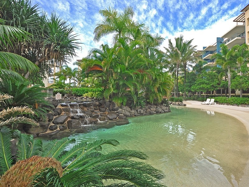 225/10 Lagoons at Seaforth, Okinja Road, Alexandra Headland QLD 4572