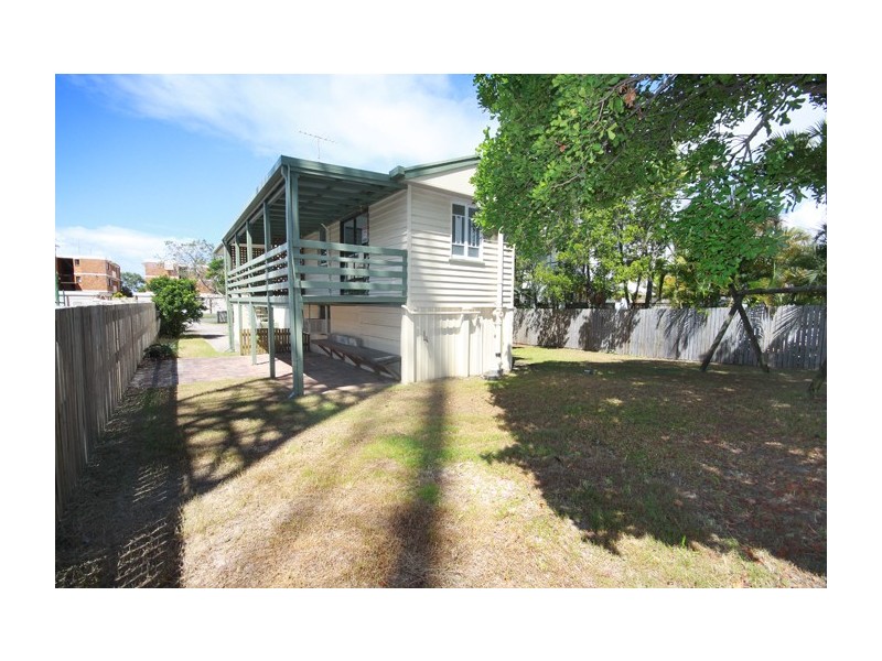 44 Burnett Street, Mooloolaba QLD 4557