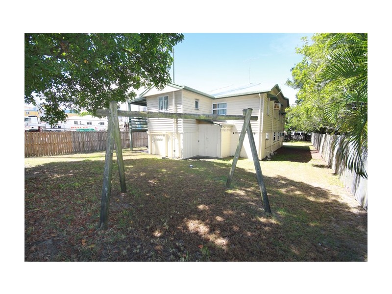 44 Burnett Street, Mooloolaba QLD 4557