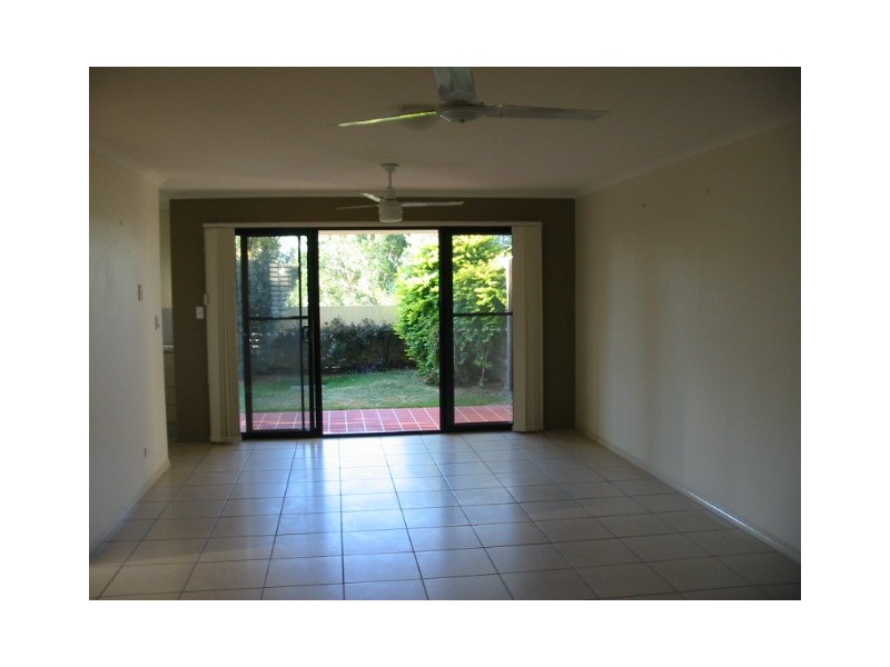 1/8 Quarter Plaza, Primary School Court, Maroochydore QLD 4558