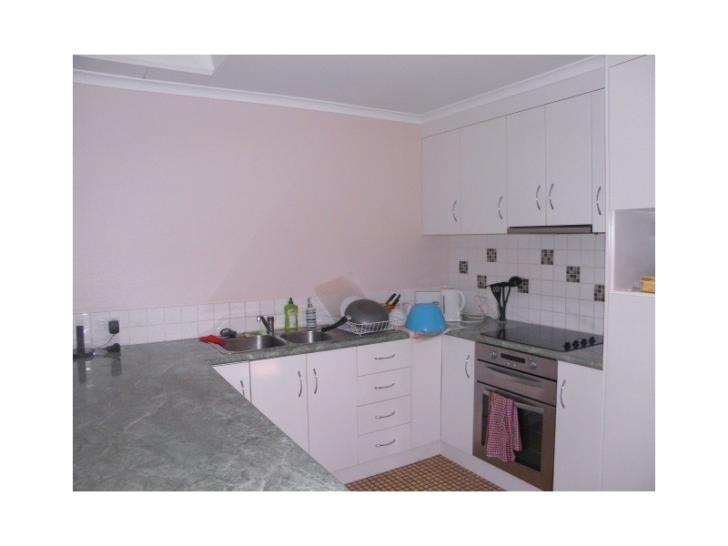 2/2 Tuckwell Court, Maroochydore QLD 4558