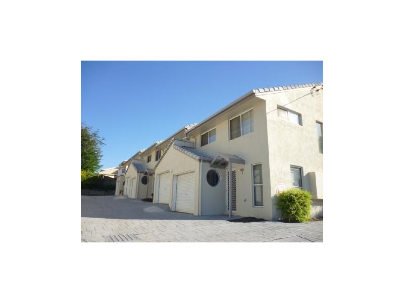 2/14-16 ‘Chardonnay’ Primary School Court, Maroochydore QLD 4558