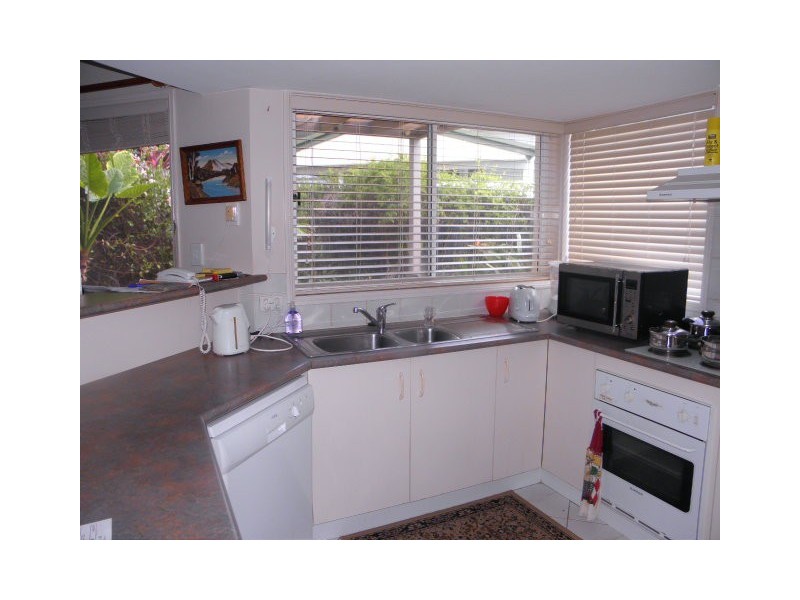 2/14-16 ‘Chardonnay’ Primary School Court, Maroochydore QLD 4558
