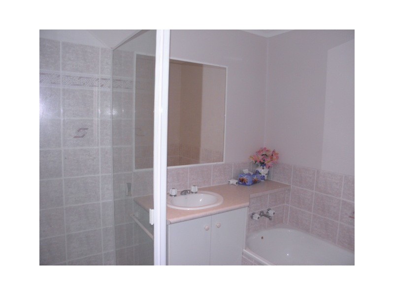 2/14-16 ‘Chardonnay’ Primary School Court, Maroochydore QLD 4558