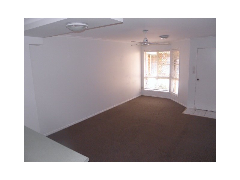 2/9-11 ‘Kirabarti’ Norman Avenue, Maroochydore QLD 4558