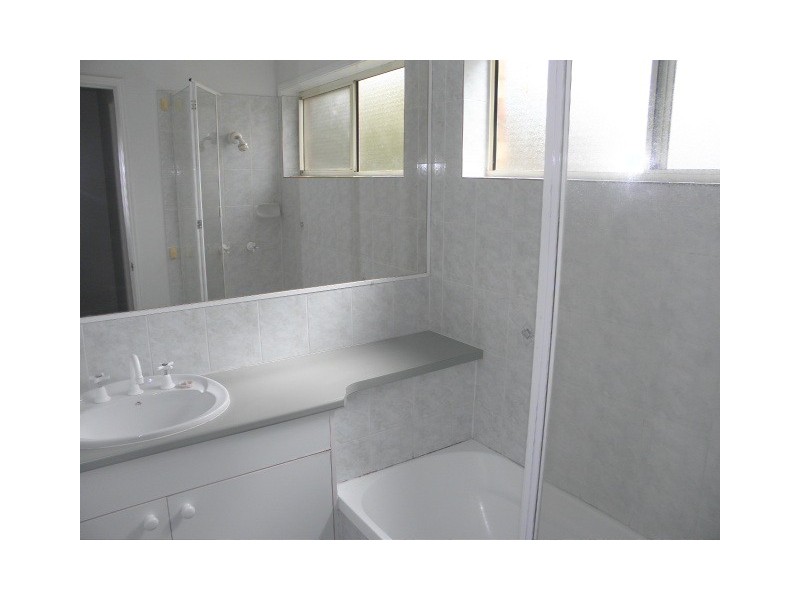 2/9-11 ‘Kirabarti’ Norman Avenue, Maroochydore QLD 4558