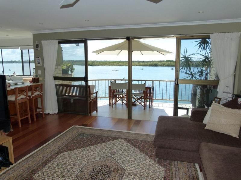 5/5 Wharf Lodge, Wharf Street, Maroochydore QLD 4558