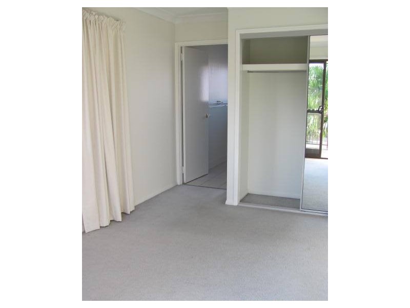 4/9 ‘Riverwood Chase’ Maroochy Waters Drive, Maroochydore QLD 4558