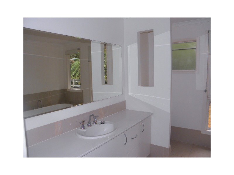 9 Thomsen Terrace, Buderim QLD 4556