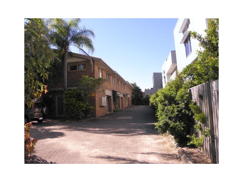 3/11 Karraleah Place, Evans Street, Maroochydore QLD 4558