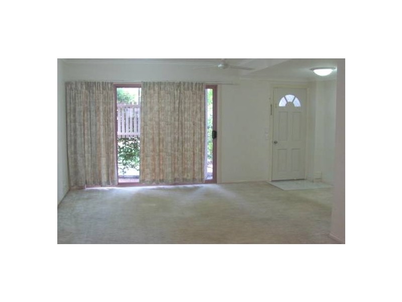 2/7 ‘Fifth Avenue Terraces’ Fifth Avenue, Maroochydore QLD 4558