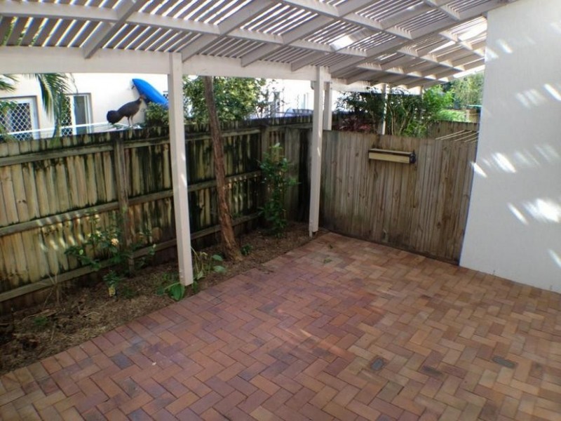 2/7 ‘Fifth Avenue Terraces’ Fifth Avenue, Maroochydore QLD 4558