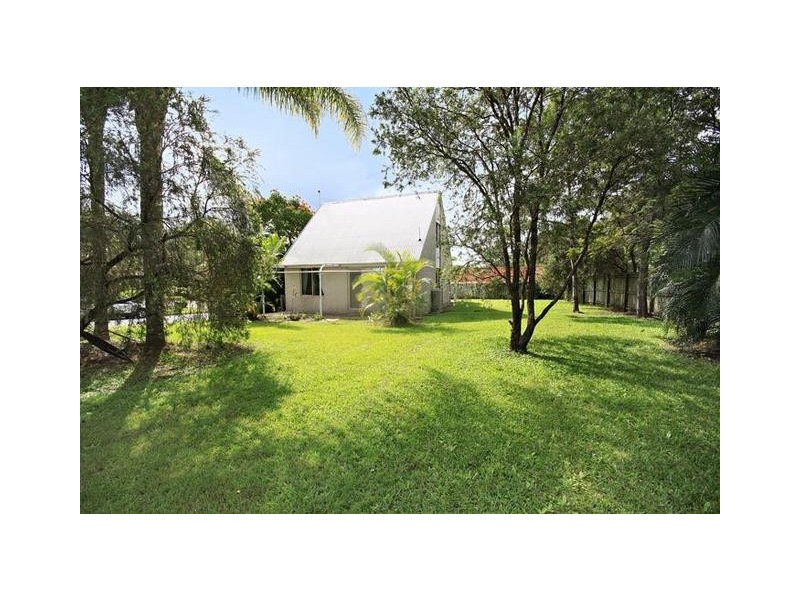 11 Pittards Road, Buderim QLD 4556