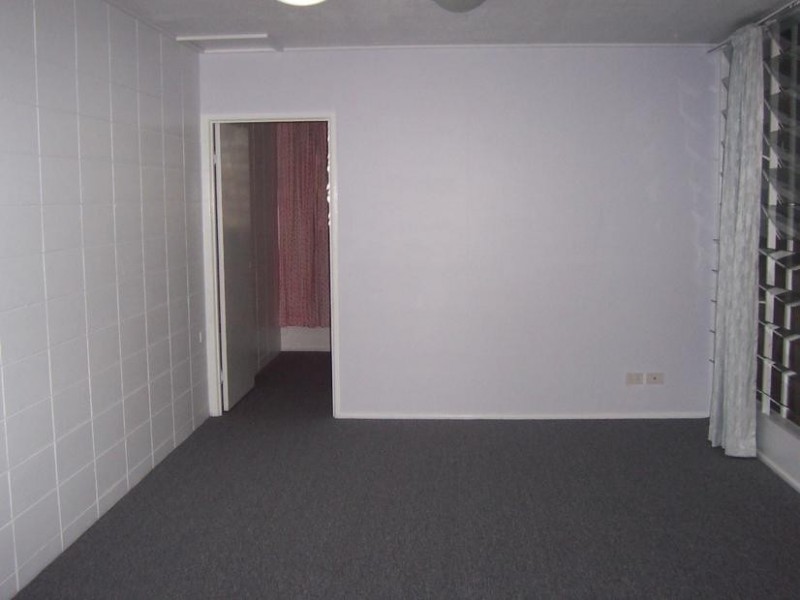 2/34 Yorlambu Parade, Maroochydore QLD 4558