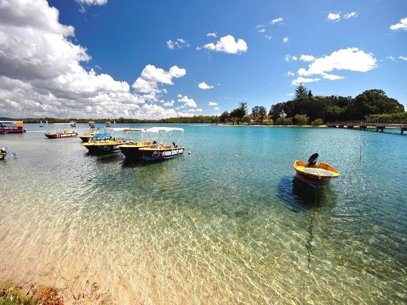 4/201 Catamarina, Bradman Avenue, Maroochydore QLD 4558