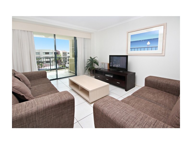303/98 ‘Aluetain at Seaforth’ Alexandra Parade, Alexandra Headland QLD 4572