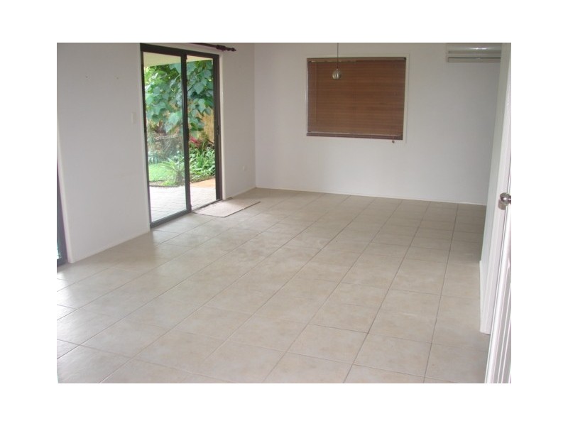 6 Nabal Street, Bli Bli QLD 4560