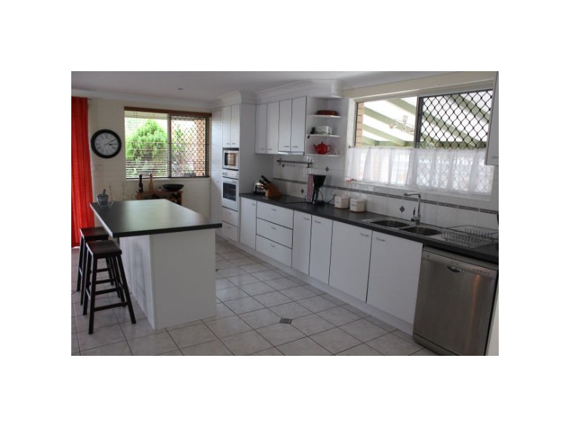 8 Doondoon Street, Currimundi QLD 4551