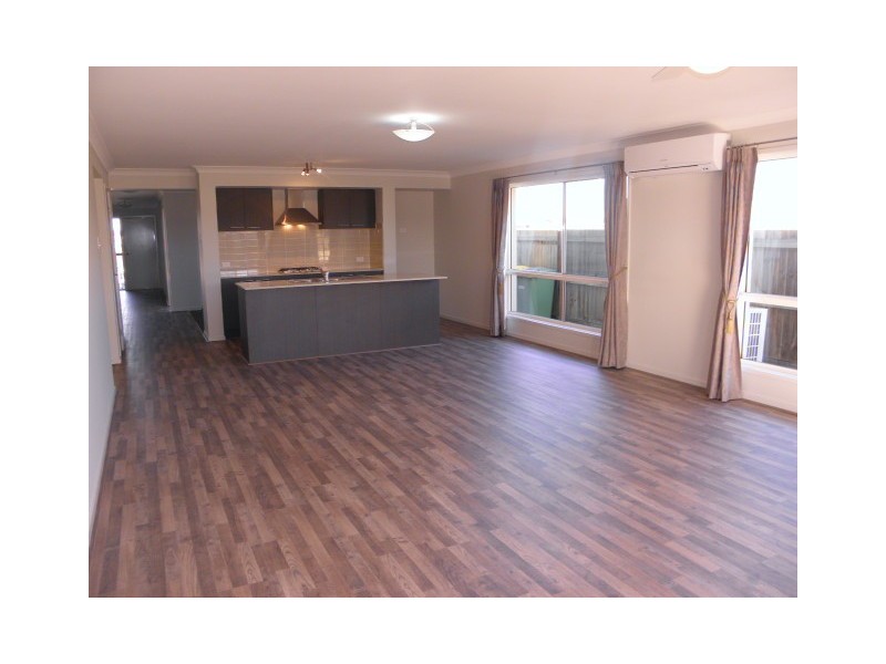 26 Mackerel Street, Mountain Creek QLD 4557