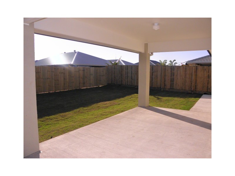 26 Mackerel Street, Mountain Creek QLD 4557