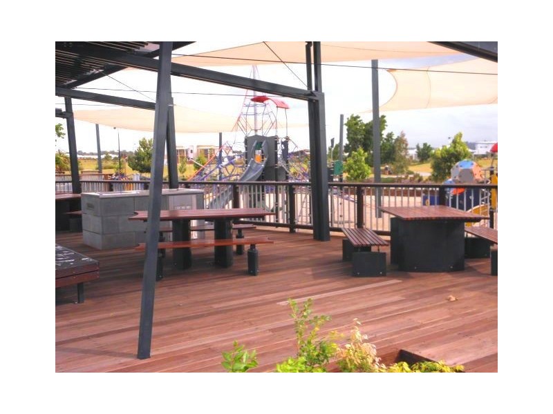 26 Mackerel Street, Mountain Creek QLD 4557