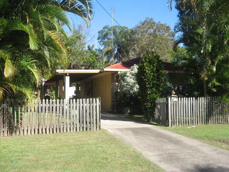 58 Oloway Crescent, Alexandra Headland QLD 4572