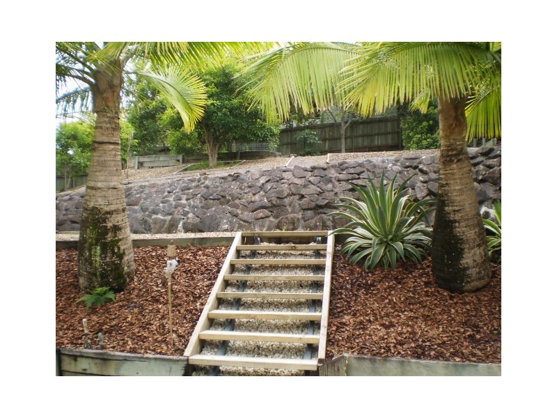 27 Sam White Drive, Buderim QLD 4556