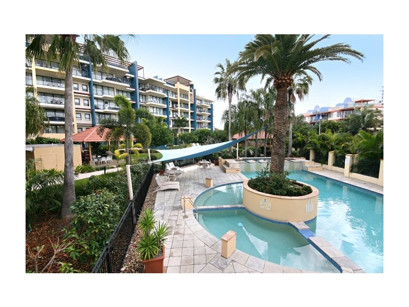 214/106 ‘Newport at Seaforth’ Alexandra Parade, Alexandra Headland QLD 4572