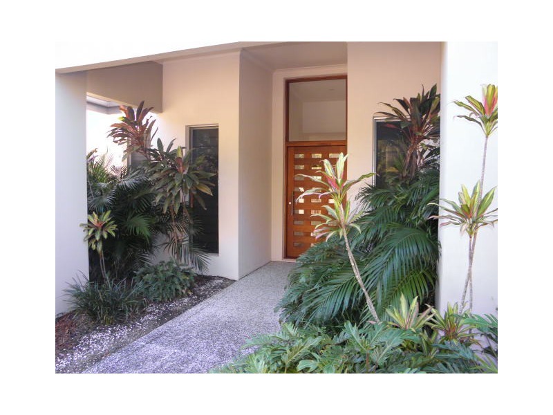 7 Parsons Bank Drive, Twin Waters QLD 4564