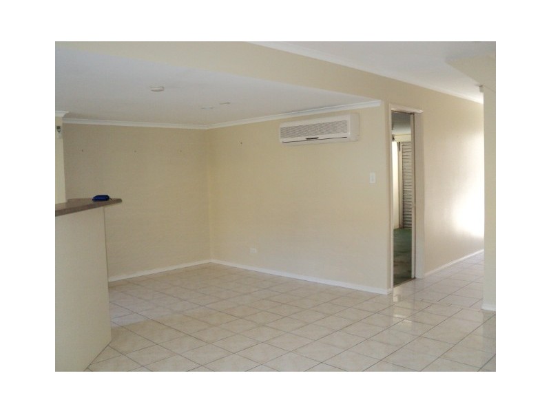 2/14-16 ‘Chardonnay’ Primary School Court, Maroochydore QLD 4558